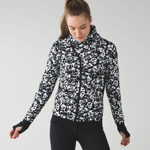 LULULEMON Cozy Cuddle Up Jacket
